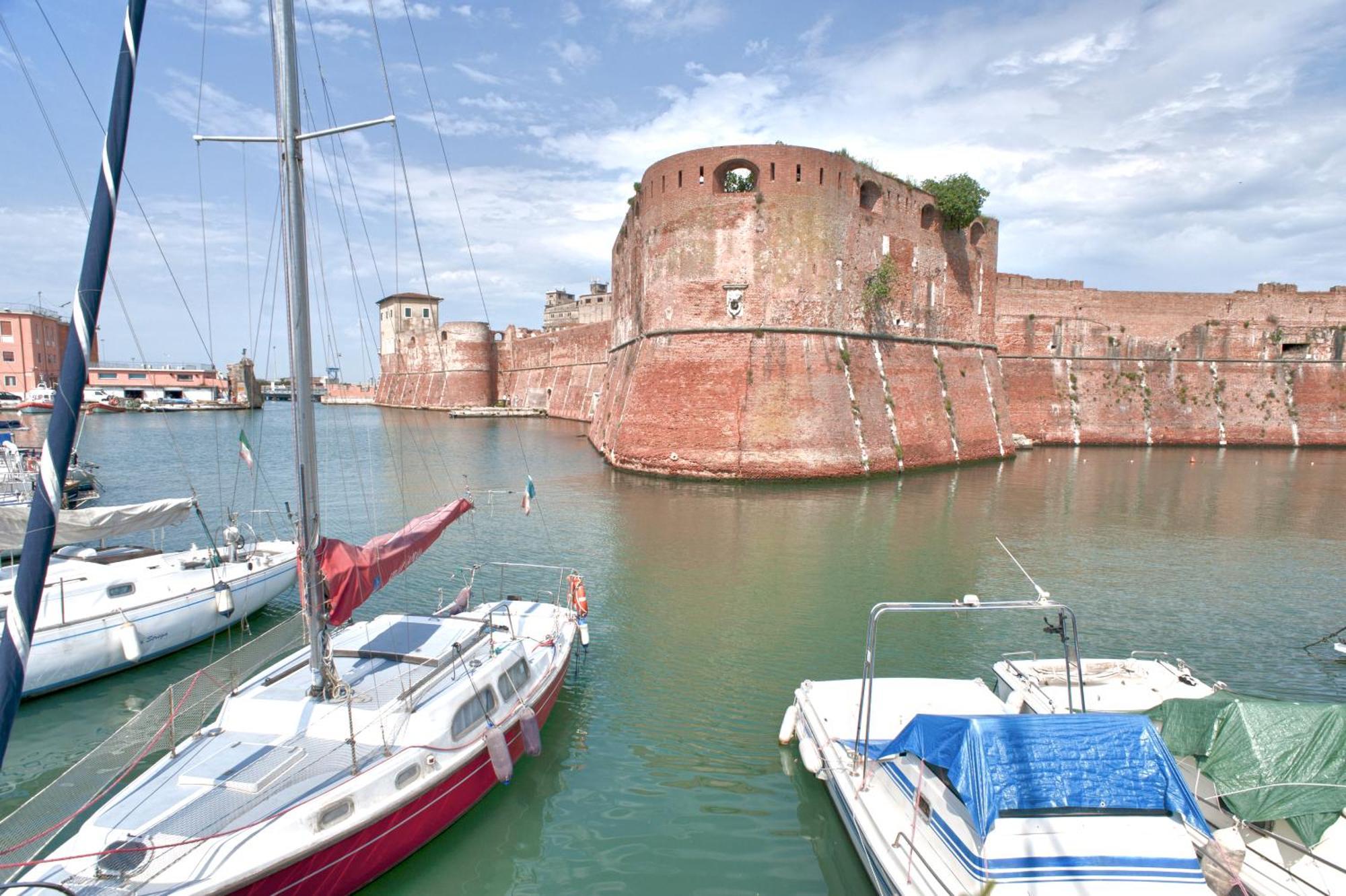 La Casina Di Borgo Apartman Livorno Kültér fotó